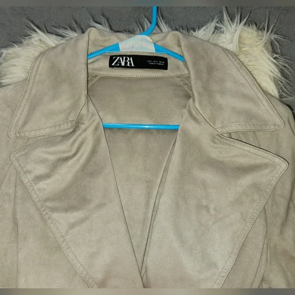 ZARA TRENCH COAT!! - Picture 2 of 7